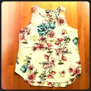 Cute Floral Tank Top, L